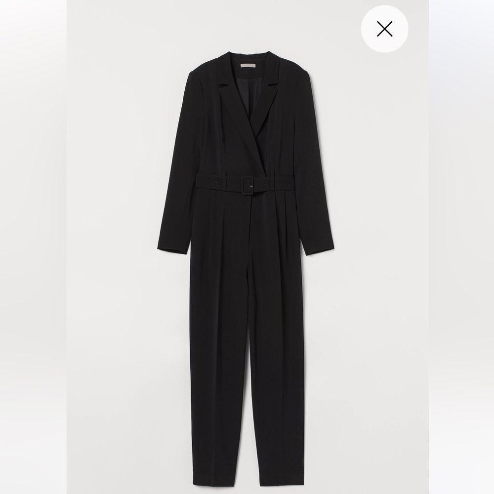 Jumpsuit with belt